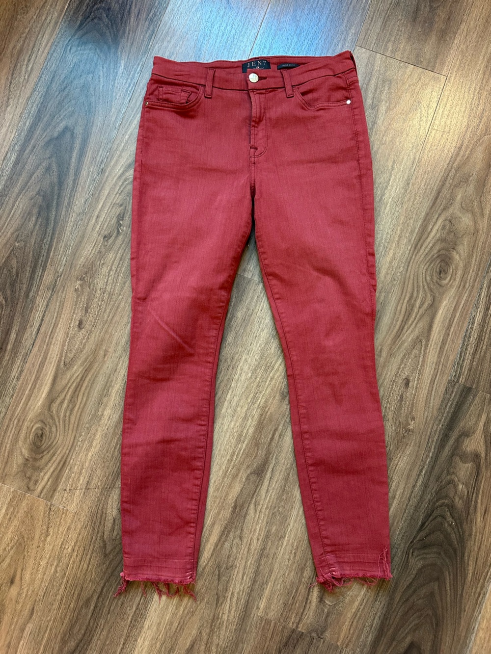 7 For All Mankind Skinny Jeans in Deep Red